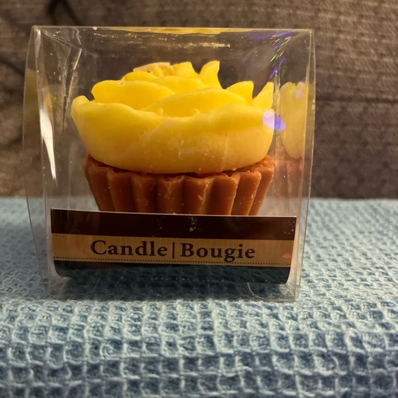 Candle Collection - Picture 1 of 7